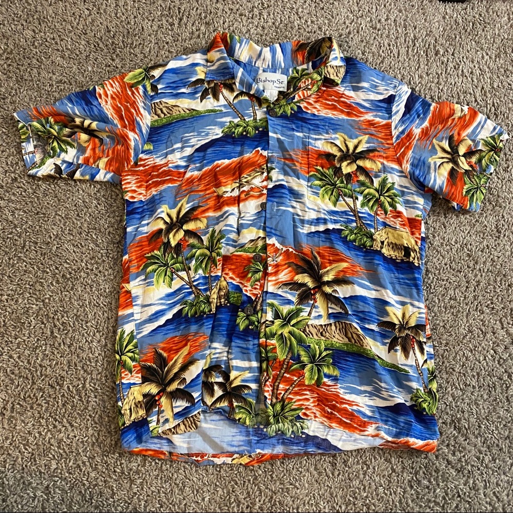Bishop st Hawaiian 🌺 shirt (m)
